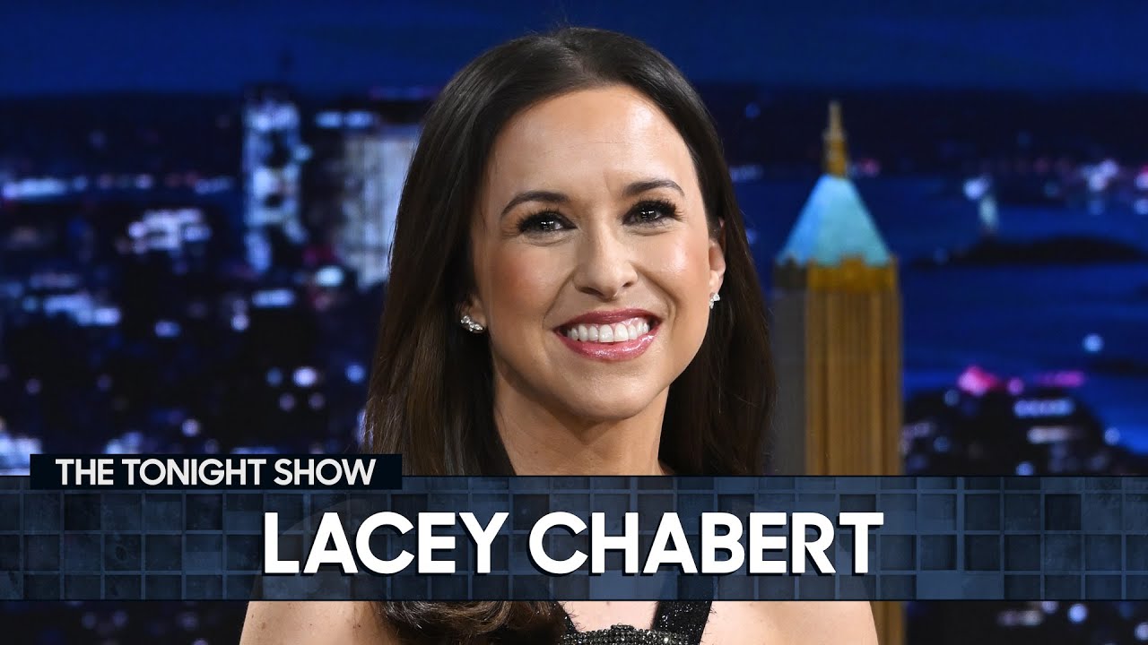 Lacey Chabert Talks Mean Girls Reunion, Starring in 41 Hallmark Movies and Hot Frosty