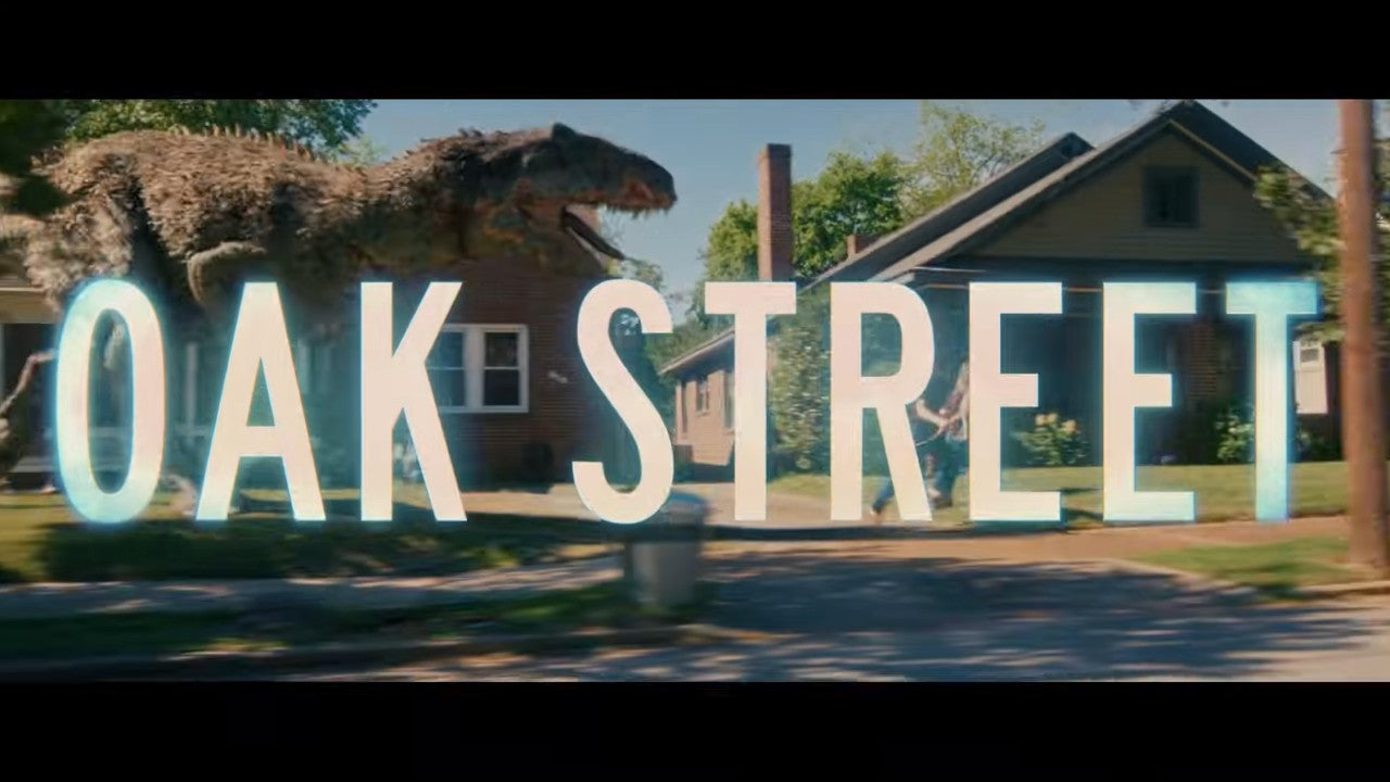 The End of Oak Street Roar Spot Brings Dinosaurs to the Neighbourhood