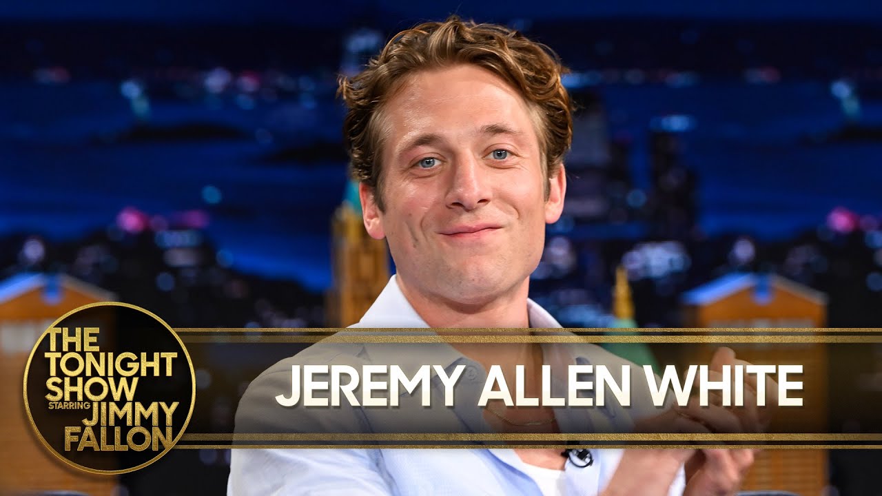 Jeremy Allen White Reacts to The Bear Memes