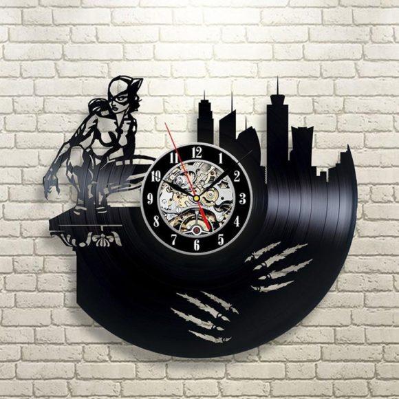 Catwoman Design Vinyl Record Wall Clock – Modern Art Design