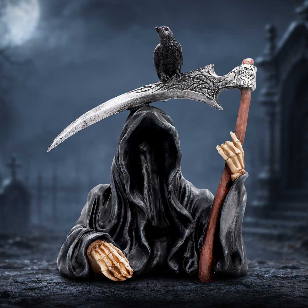 The Dark Omen Reaper Figurine 23.2cm