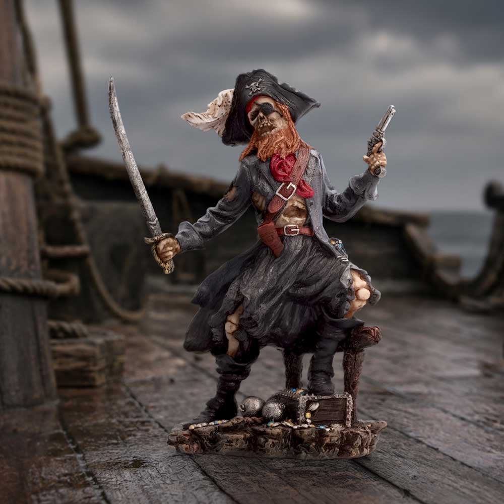 Skeletal Pirate King Figurine 20.6cm